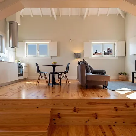 Apartment Rooftop Studio By Homing *